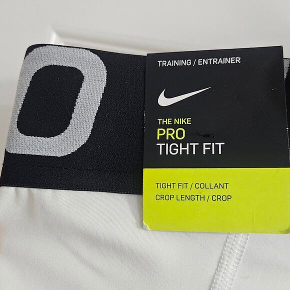 Nike Pro Cream Leggings with Black Accents - Picture 5 of 7